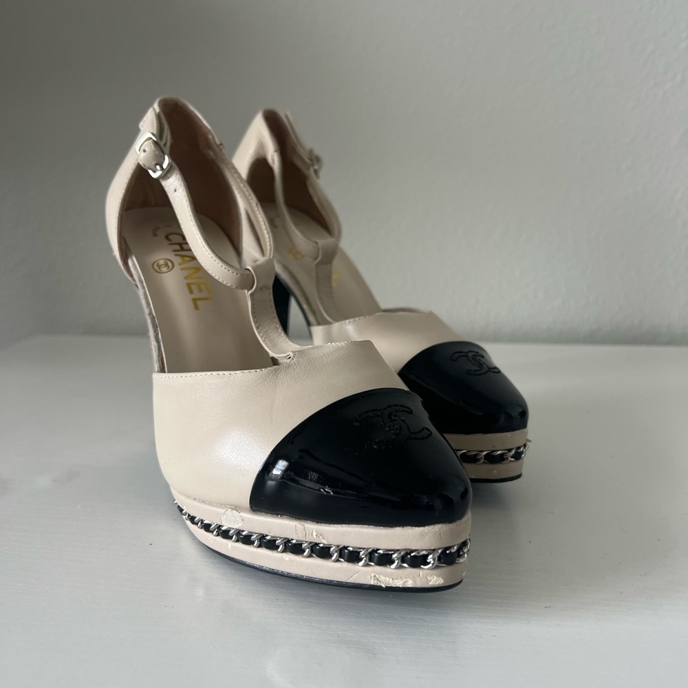 CHANEL Beige and Black Heels